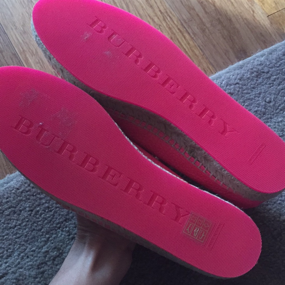 Burberry leather shoes - Picture 2 of 6